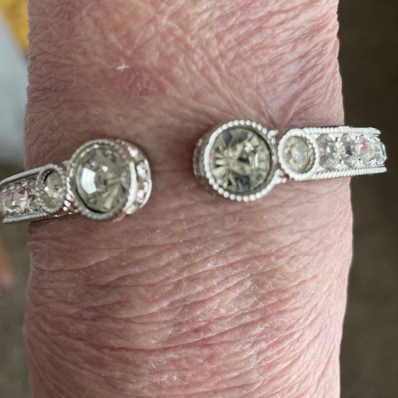 COPY - Joan Boyce "Diamond" cuff bracelet - Picture 1 of 4